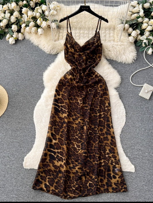 Wild Night – Leopardenkleid